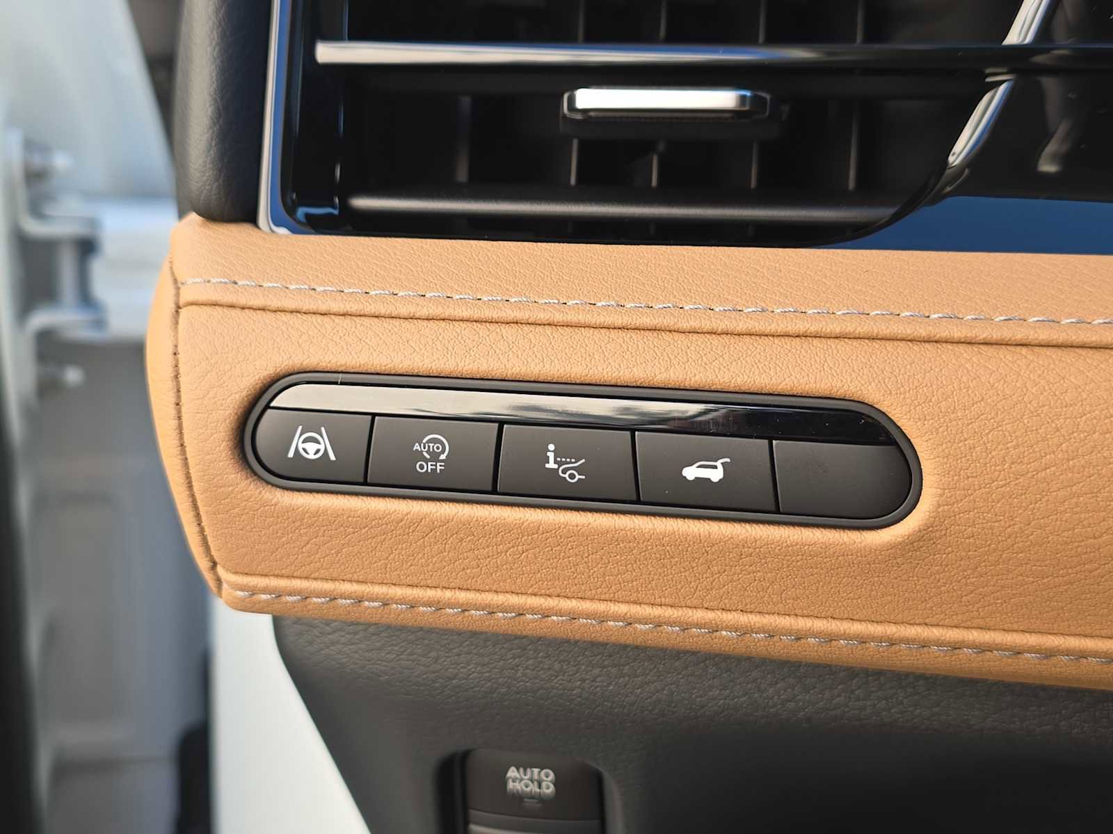 New 2026 INFINITI QX80 Luxe w/ Cargo Package image 24