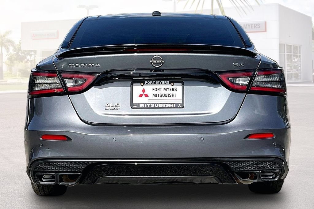 Used 2023 Nissan Maxima SR FWD image 16