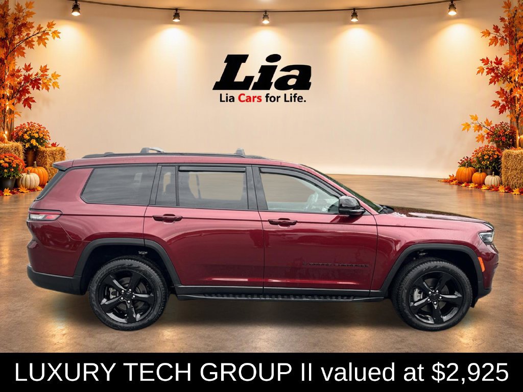 Used 2025 Jeep Grand Cherokee L Limited w/ Luxury Tech Group II AWD/4WD image 2