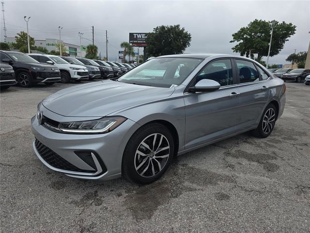 New 2025 Volkswagen Jetta SE image 6