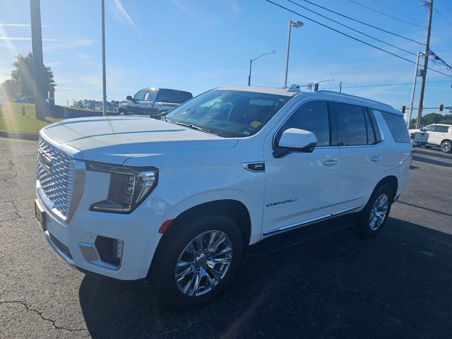Used 2024 GMC Yukon Denali RWD image 4