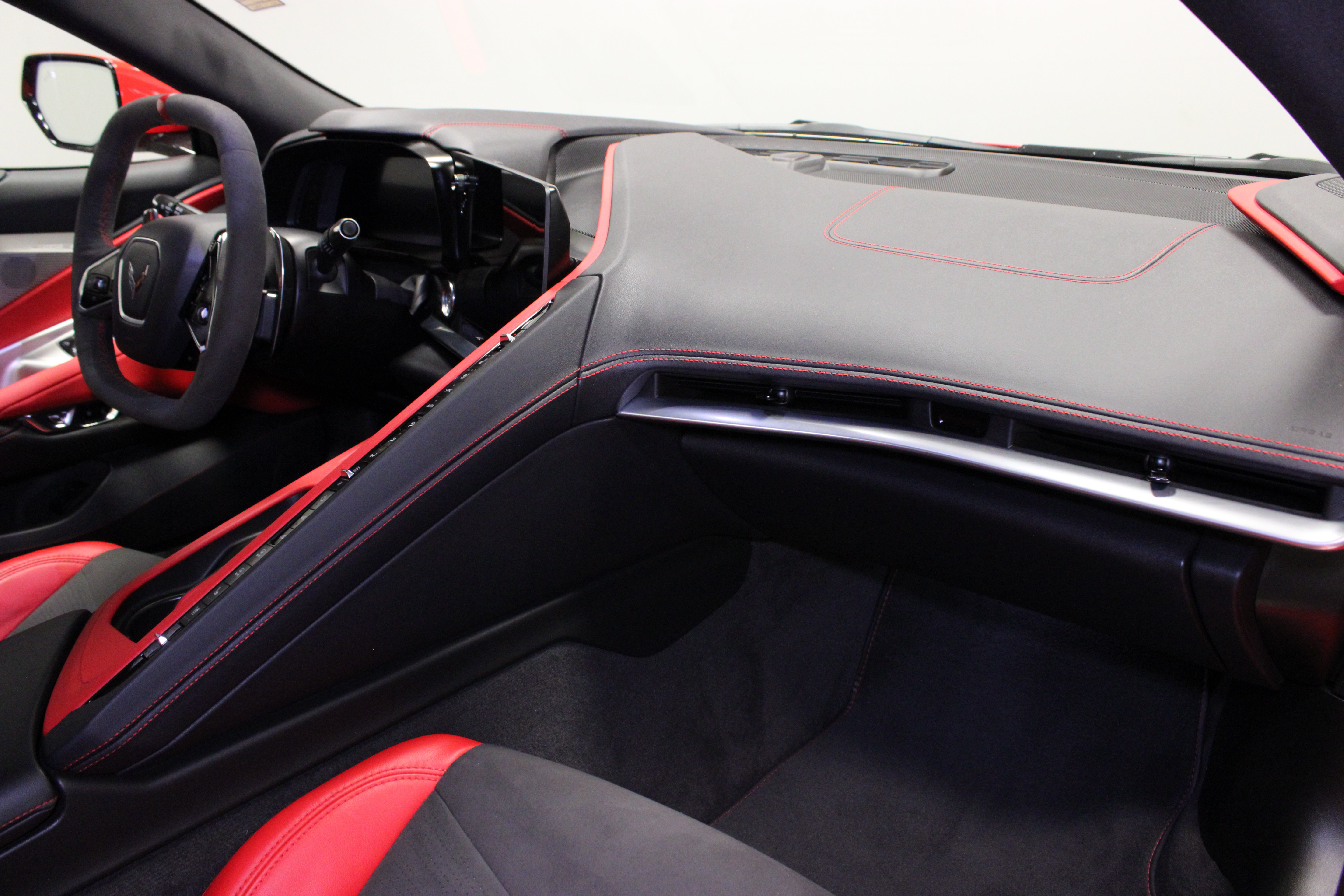 Used 2024 Chevrolet Corvette Stingray Preferred Conv RWD image 17