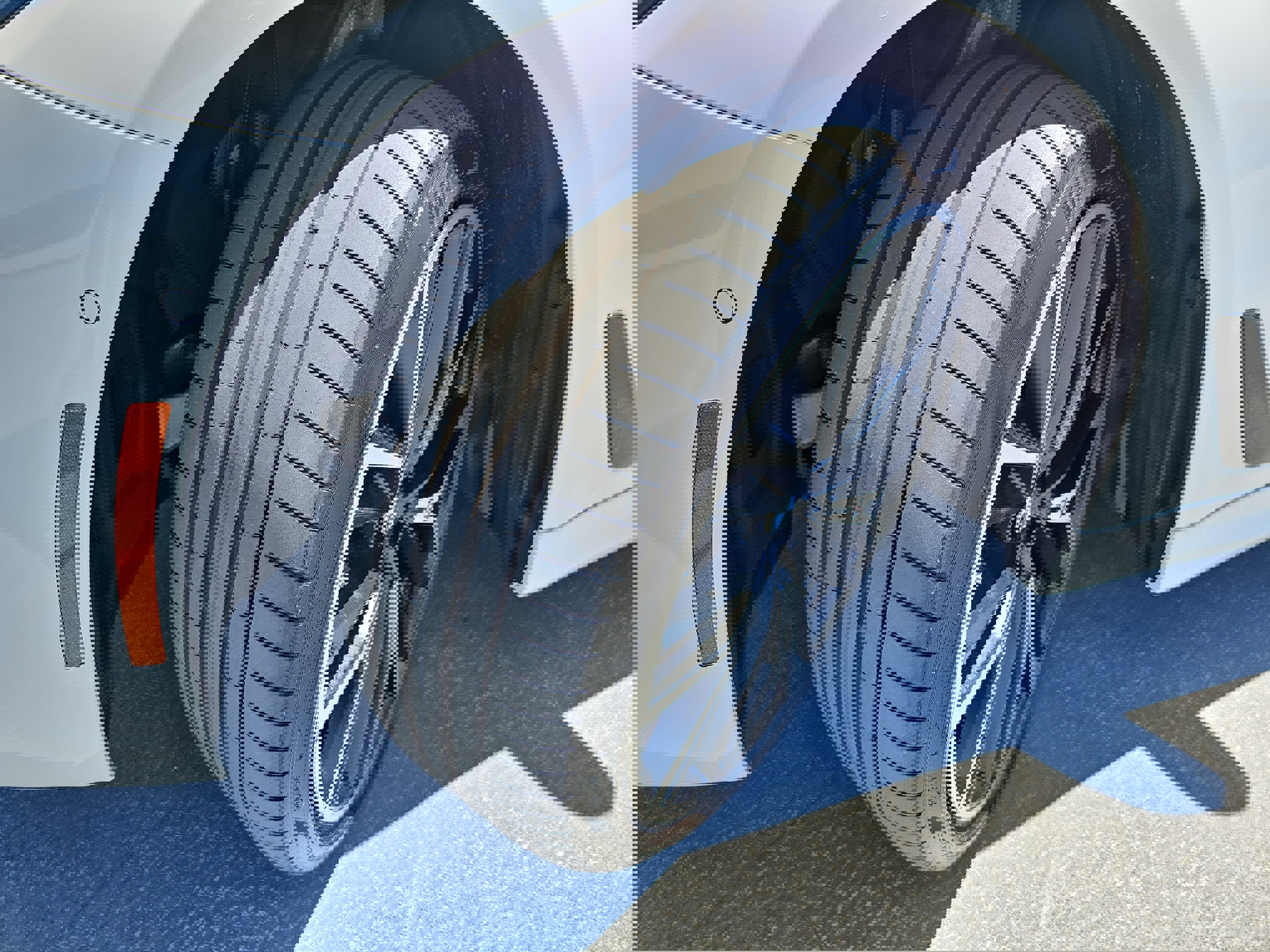 Used 2023 BMW 540i w/ M Sport Package RWD image 33