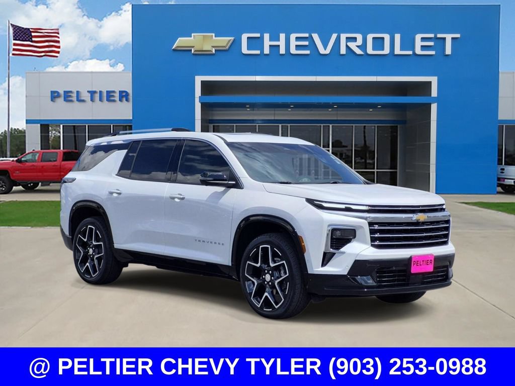 Used 2025 Chevrolet Traverse High Country FWD image 1
