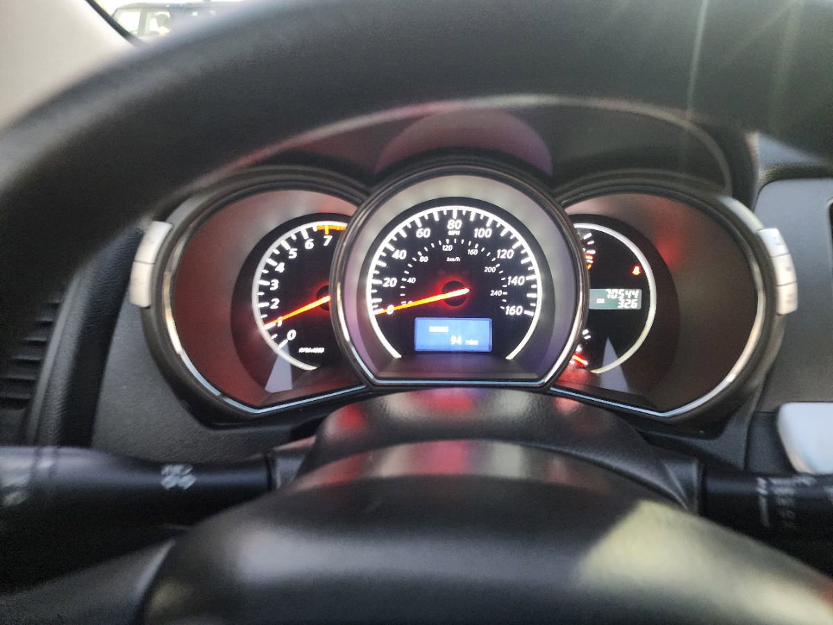 Used 2014 Nissan Murano S image 18