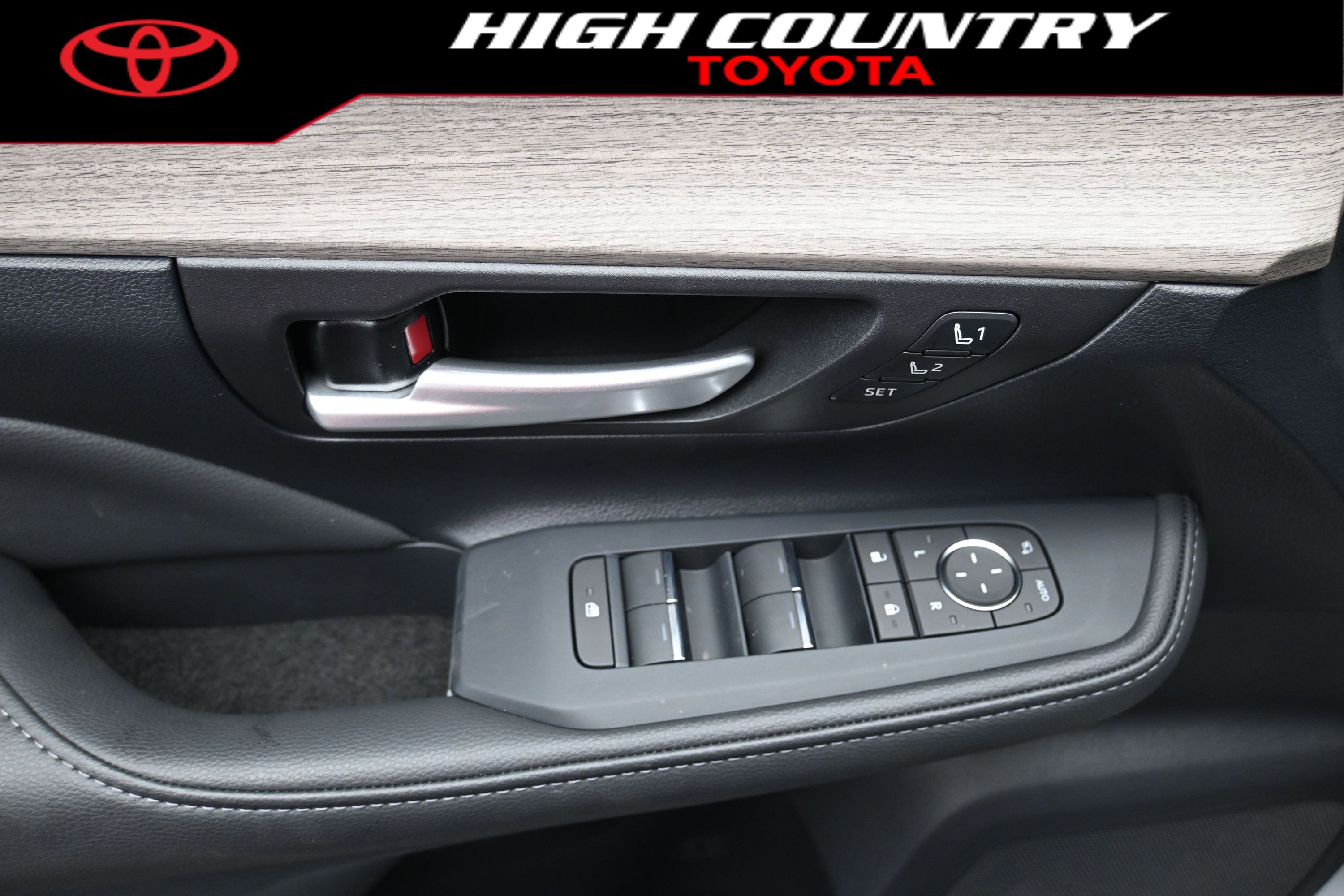 New 2026 Toyota Grand Highlander FWD image 14