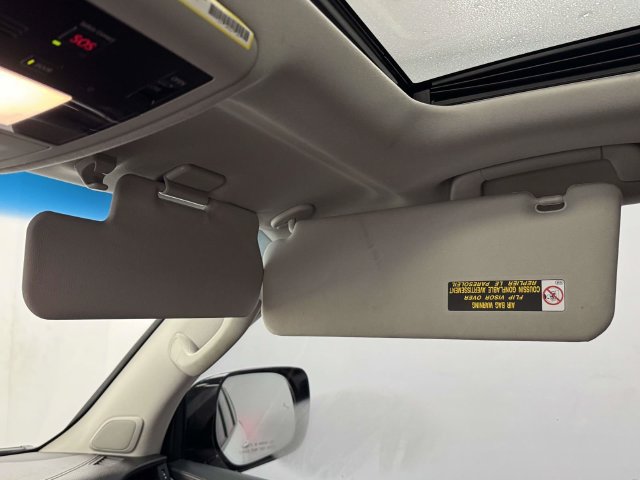 Used 2019 Lexus LX 570 4WD w/ Luxury Package image 58