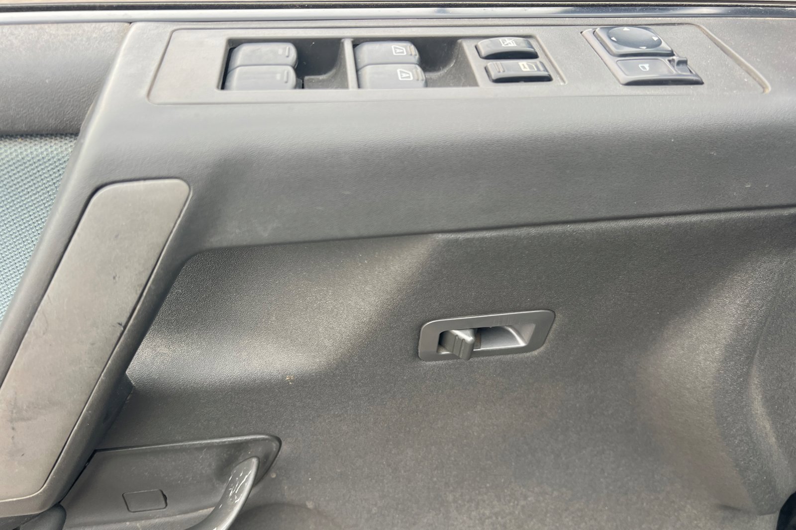 Used 2006 Nissan Titan SE image 8