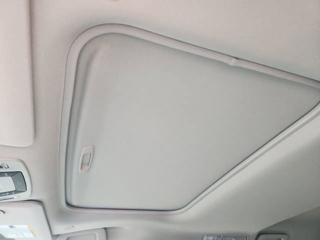 New 2026 Toyota Sienna XLE FWD image 22