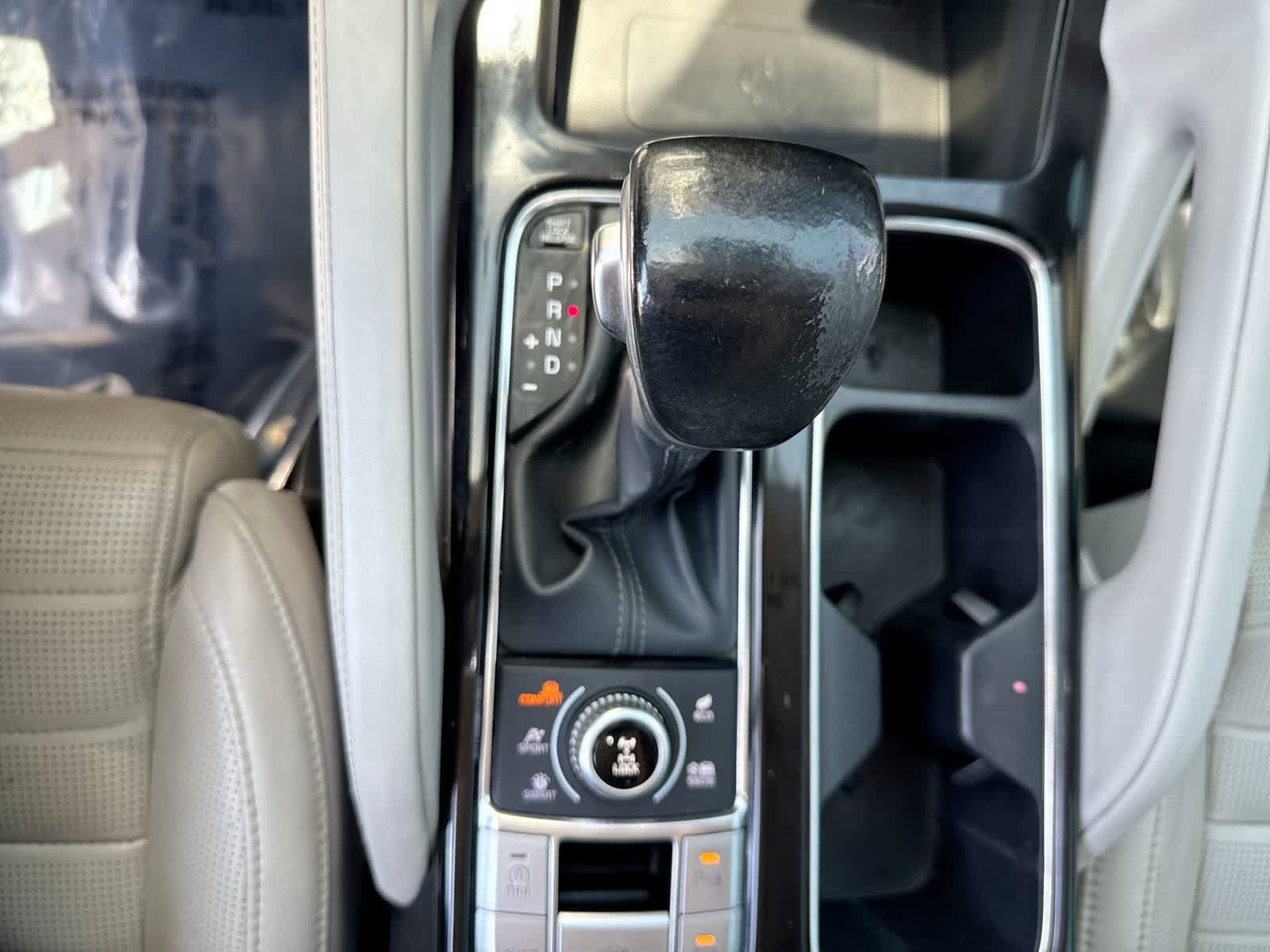 Used 2020 Kia Telluride SX w/ SX Prestige Package AWD/4WD image 38
