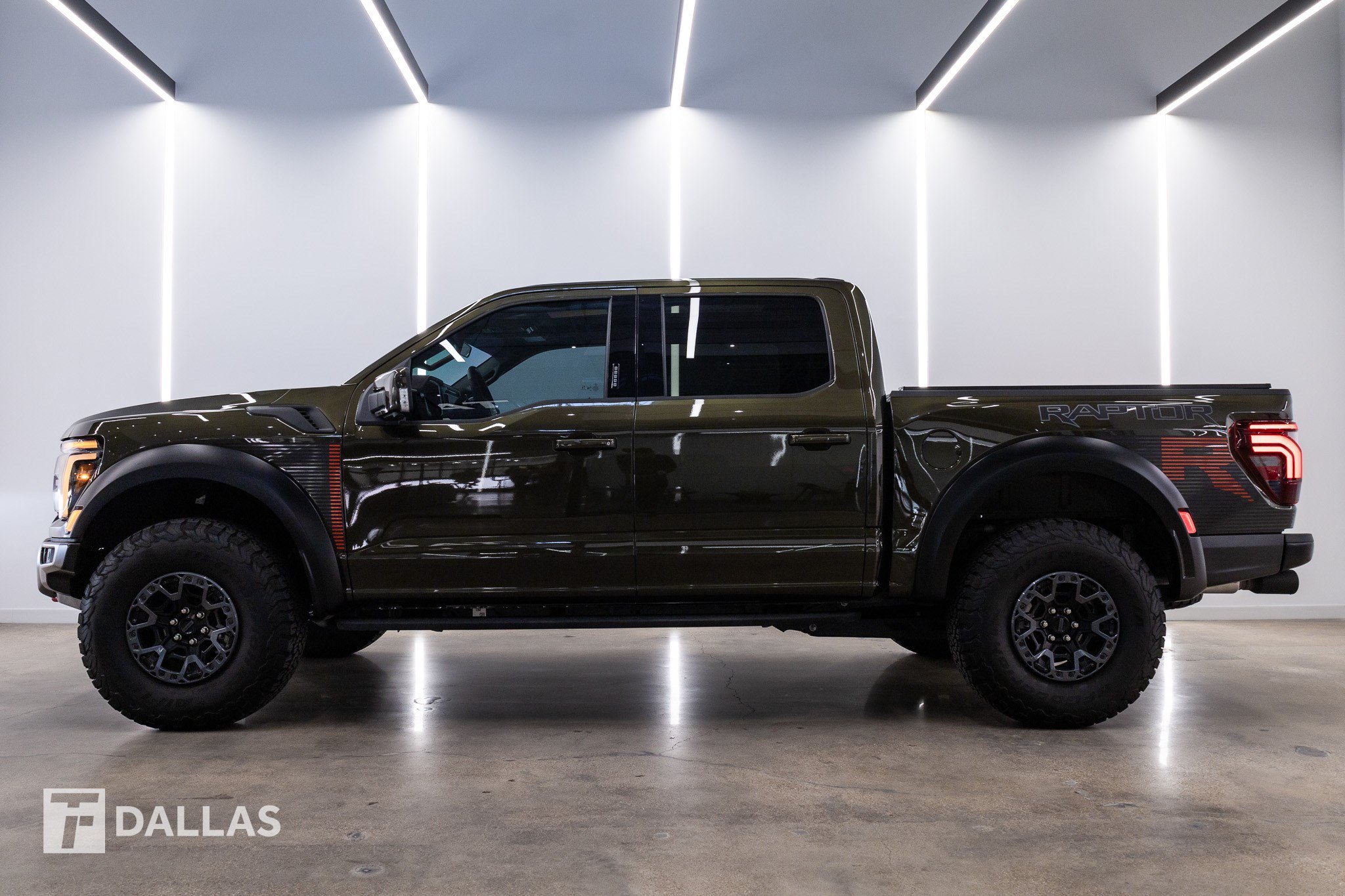 Used 2026 Ford F150 Raptor w/ Equipment Group 803A Raptor R AWD/4WD image 1