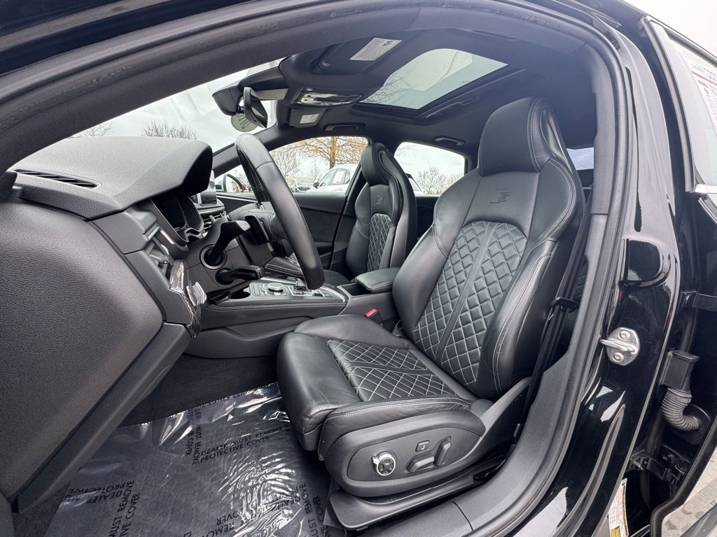 Used 2018 Audi S4 Premium Plus image 5