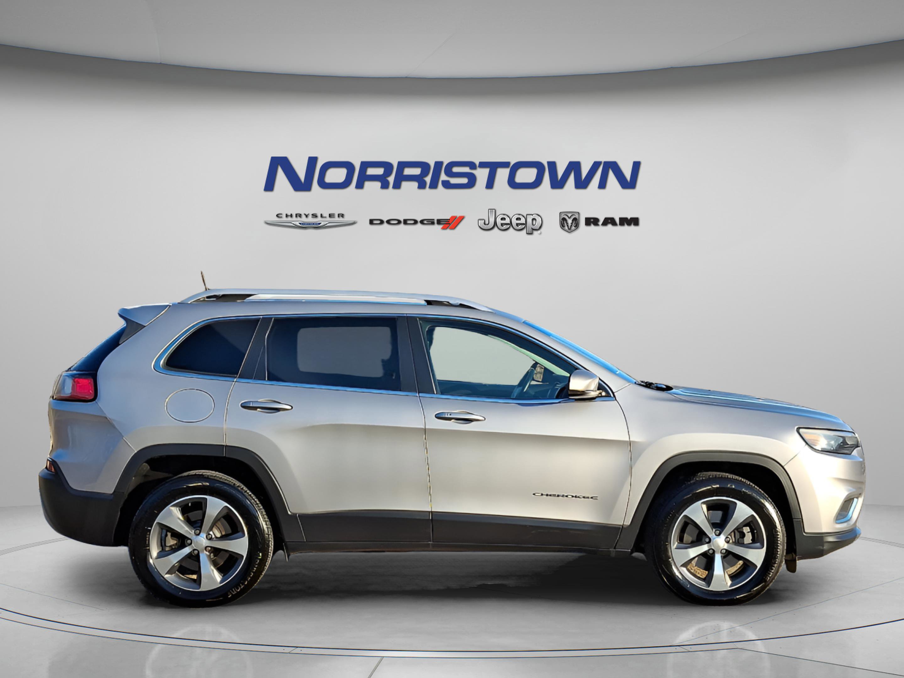 Certified 2019 Jeep Cherokee Limited image 7