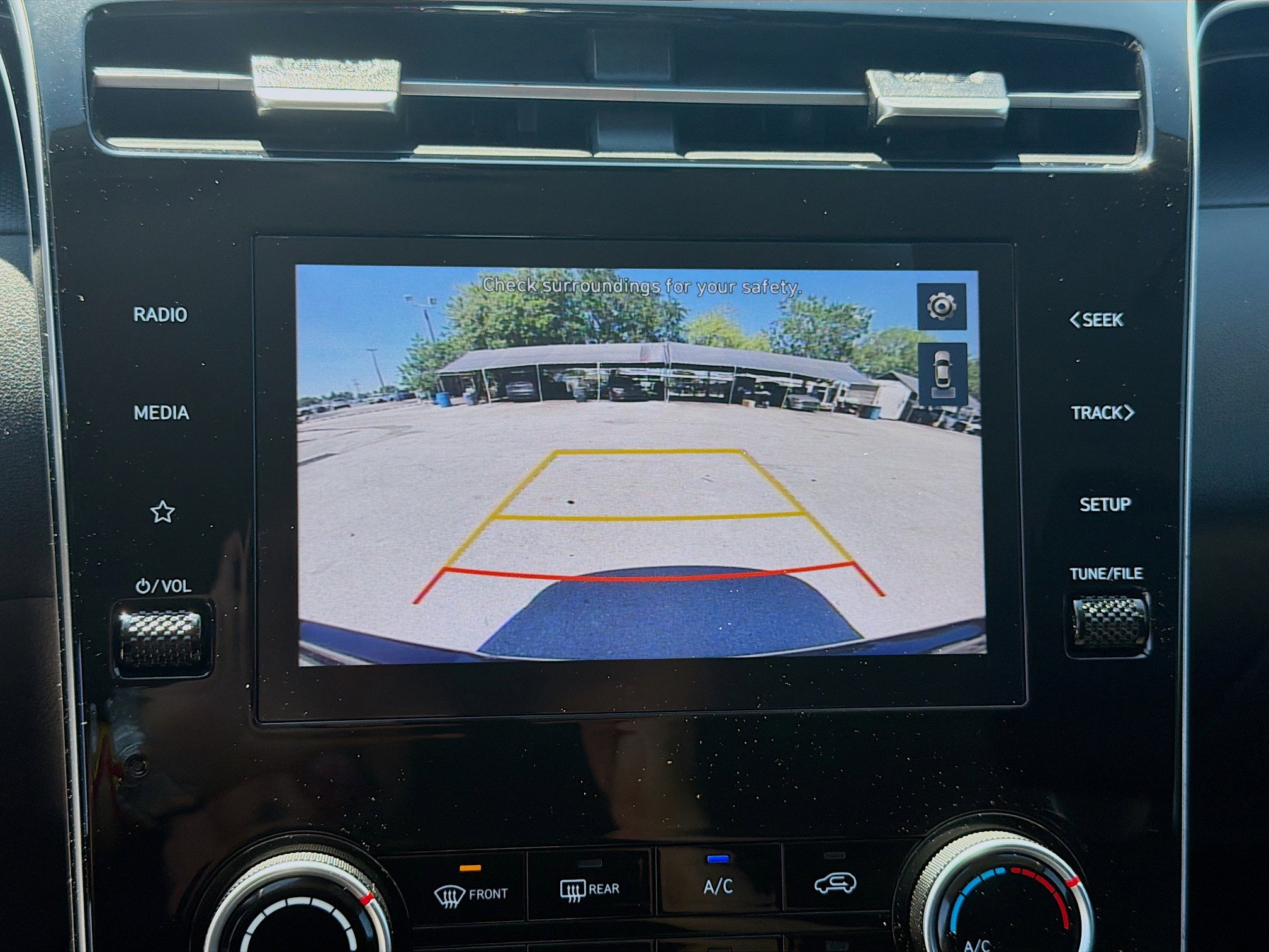 Used 2023 Hyundai Tucson SEL FWD image 12