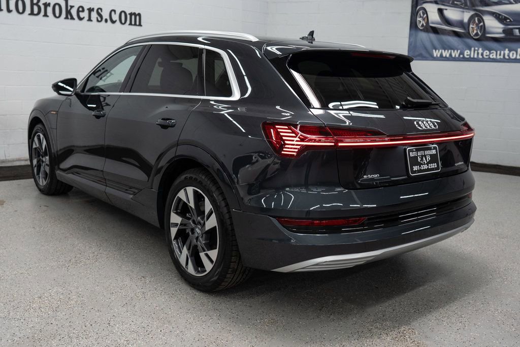 Used 2021 Audi e-tron Premium Plus w/ Premium Plus Package image 6