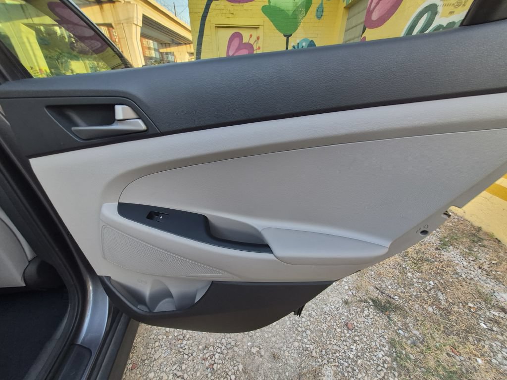 Used 2018 Hyundai Tucson SE FWD image 19