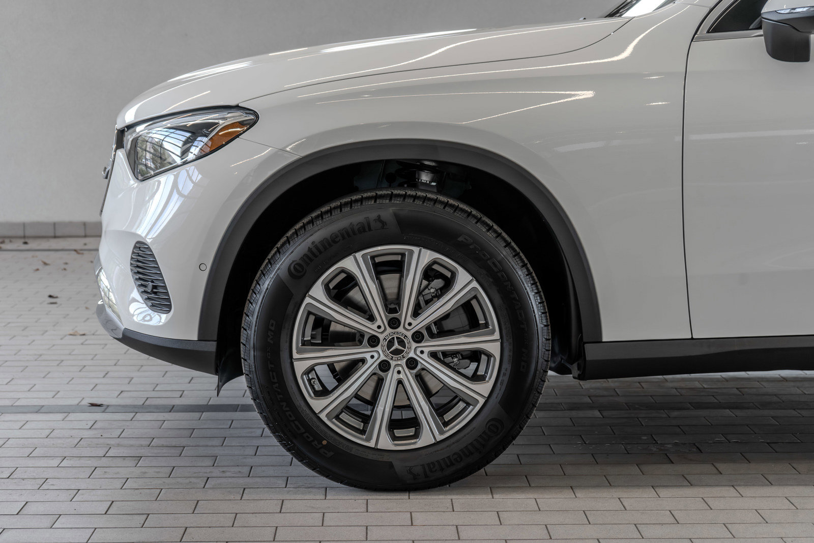 New 2026 Mercedes-Benz GLC 300 4MATIC image 4