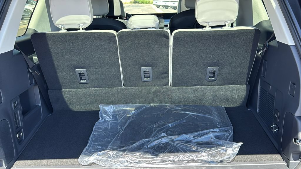 New 2026 Lincoln Navigator Reserve w/ Jet Appearance Package AWD/4WD image 25