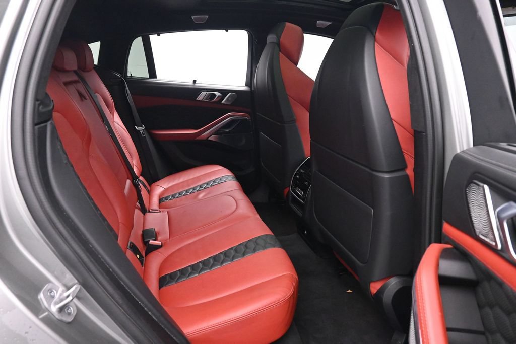 Used 2021 BMW X6 M w/ Executive Package AWD/4WD image 19