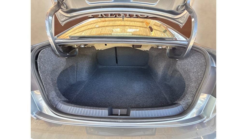 Used 2024 Volkswagen Jetta SE FWD image 49