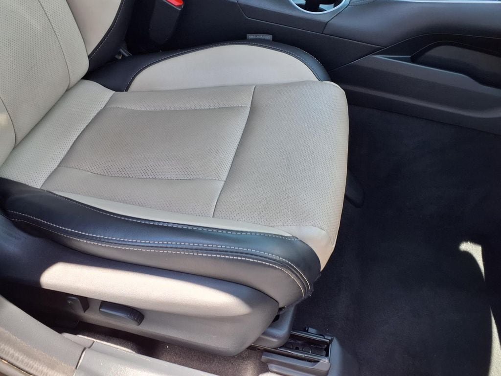 Certified 2024 Subaru Outback Limited XT AWD/4WD image 19