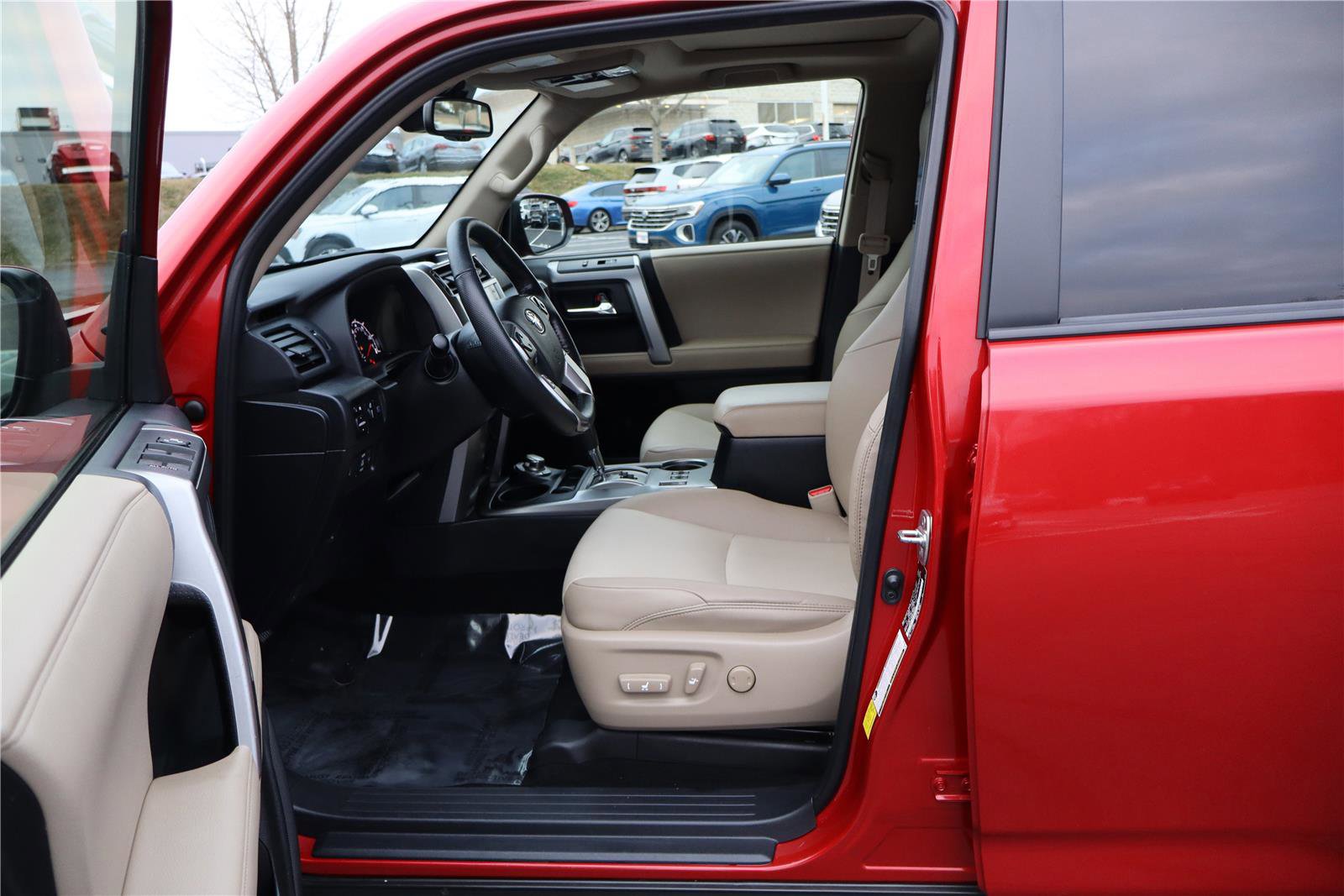 Used 2024 Toyota 4Runner SR5 Premium image 15