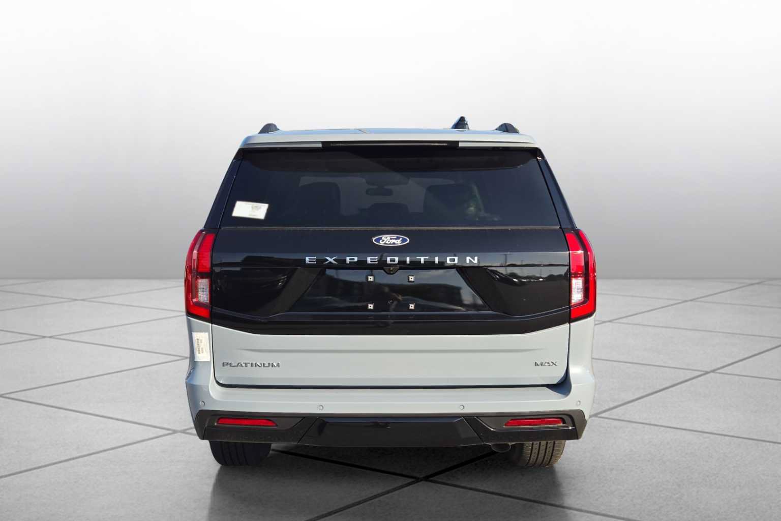 New 2027 Ford Expedition Max Platinum w/ Driver's Package RWD image 4