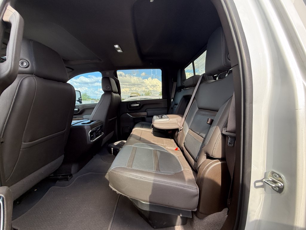 Used 2020 GMC Sierra 2500 Denali w/ Denali Ultimate Package AWD/4WD image 10