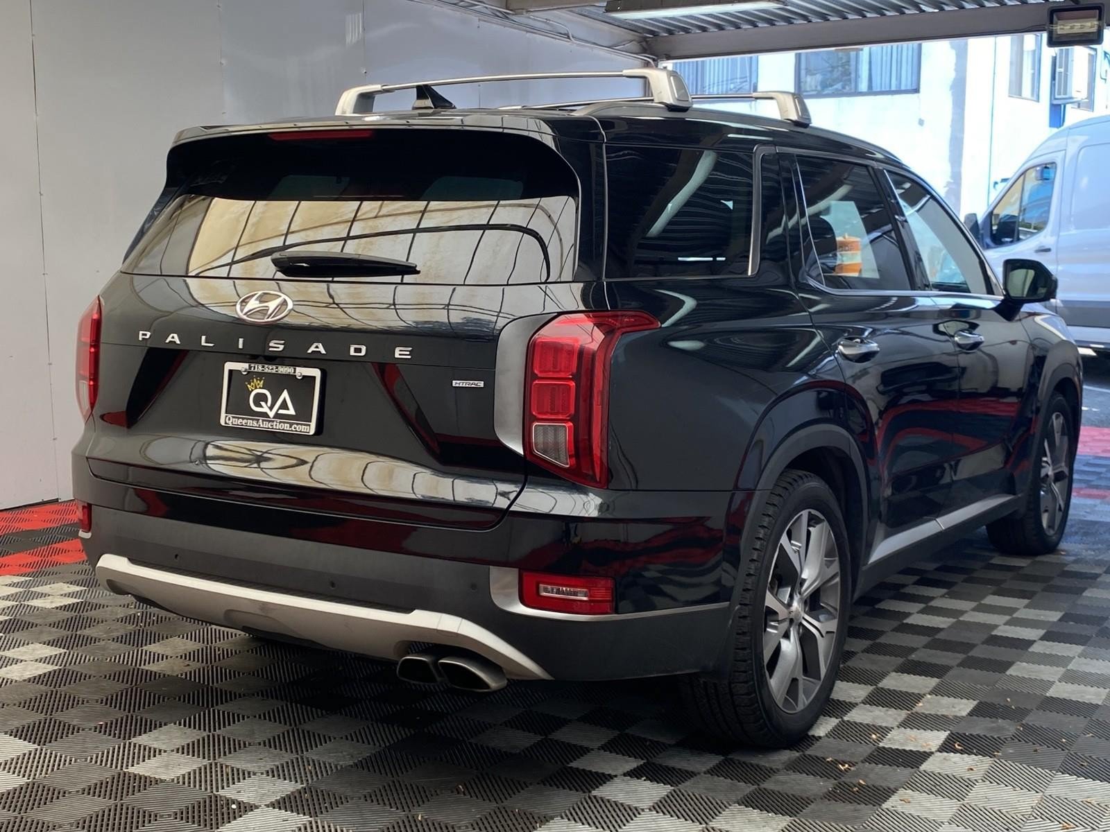 Used 2020 Hyundai Palisade SEL w/ Winter Weather Package AWD/4WD image 6