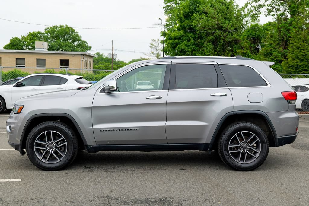 Used 2019 Jeep Grand Cherokee Limited w/ Luxury Group II AWD/4WD image 4