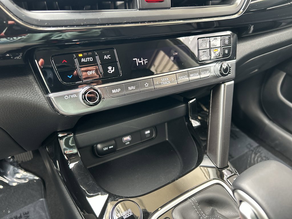 Certified 2025 Kia Seltos X-Line AWD/4WD image 22