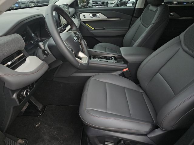 New 2026 Ford Explorer Active w/ Active Comfort Package image 23