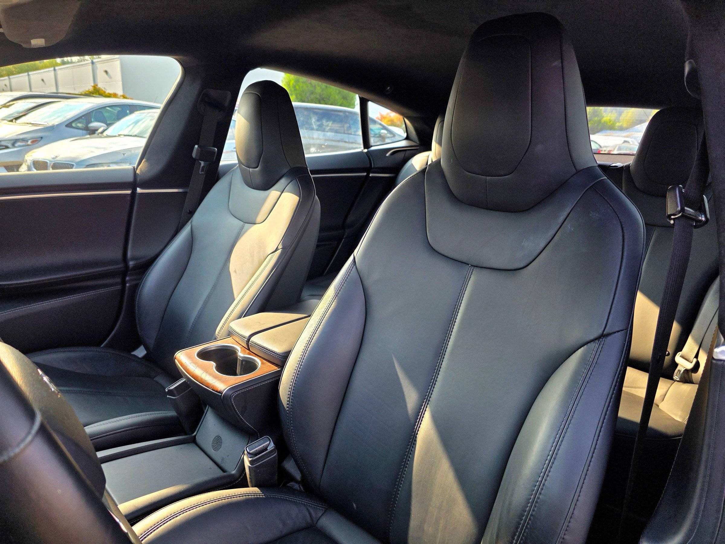 Used 2017 Tesla Model S 60 RWD image 32
