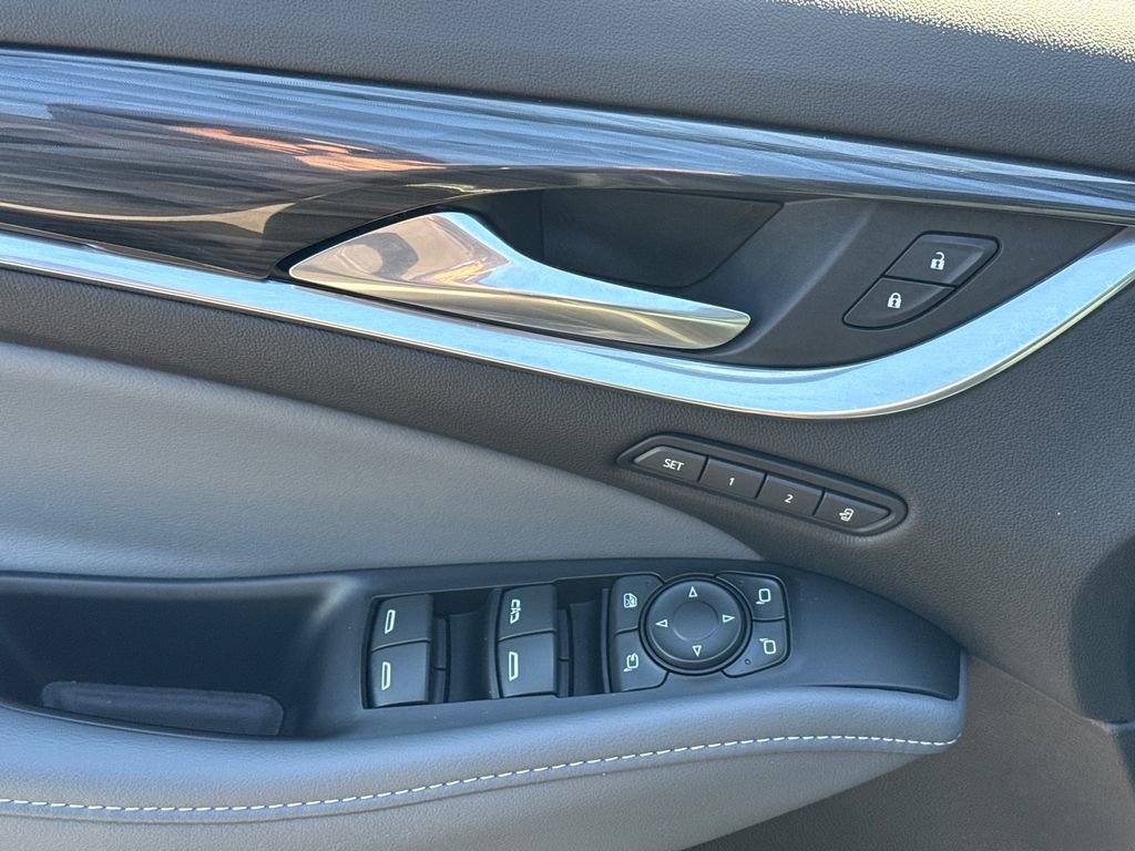 Certified 2021 Buick Enclave Premium w/ Sun and Sites Package image 17