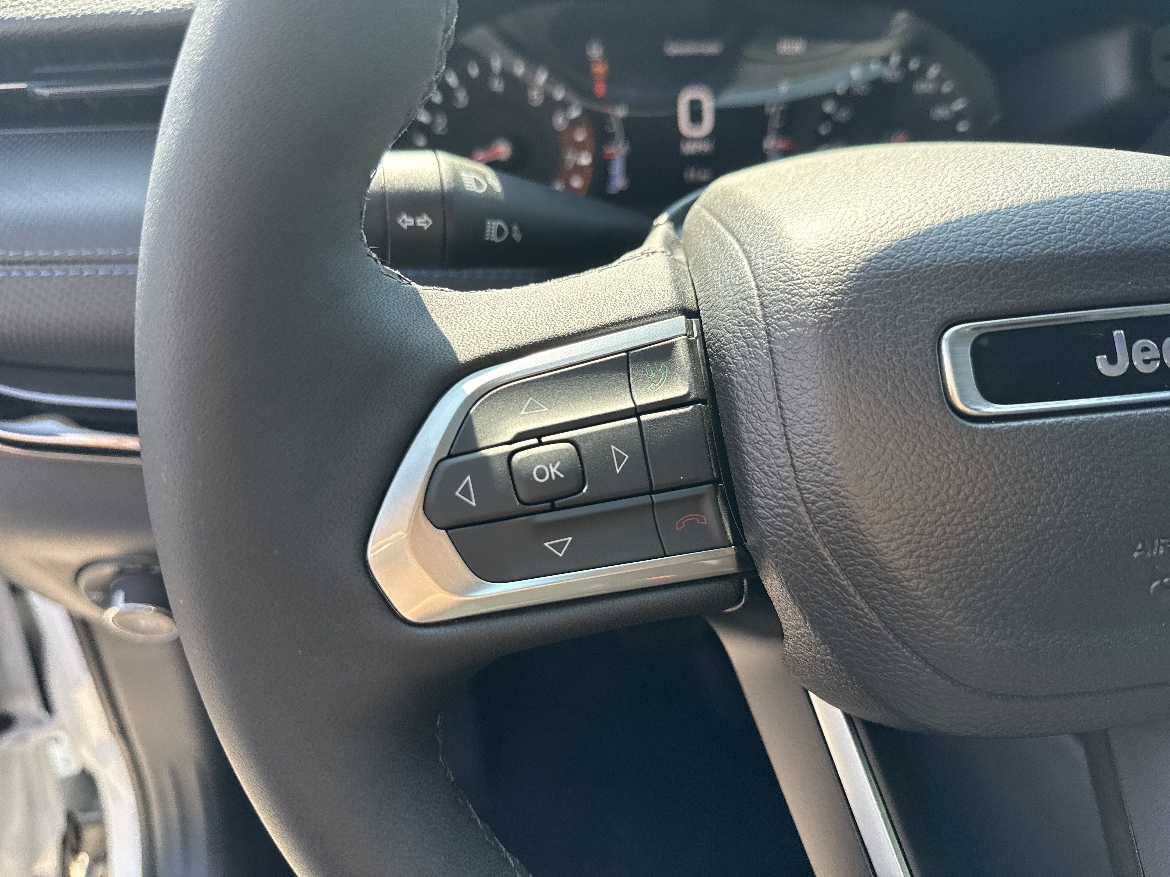 New 2026 Jeep Compass Latitude AWD/4WD image 24
