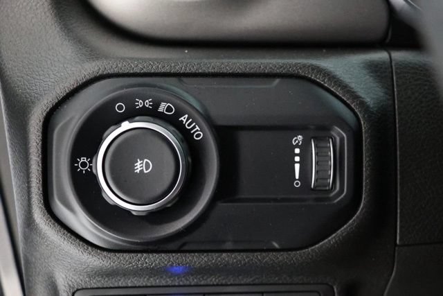 Used 2023 Jeep Wrangler Unlimited w/ Cold Weather Group AWD/4WD image 20