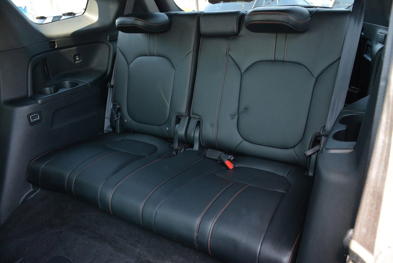 Used 2025 Honda Pilot TrailSport image 13