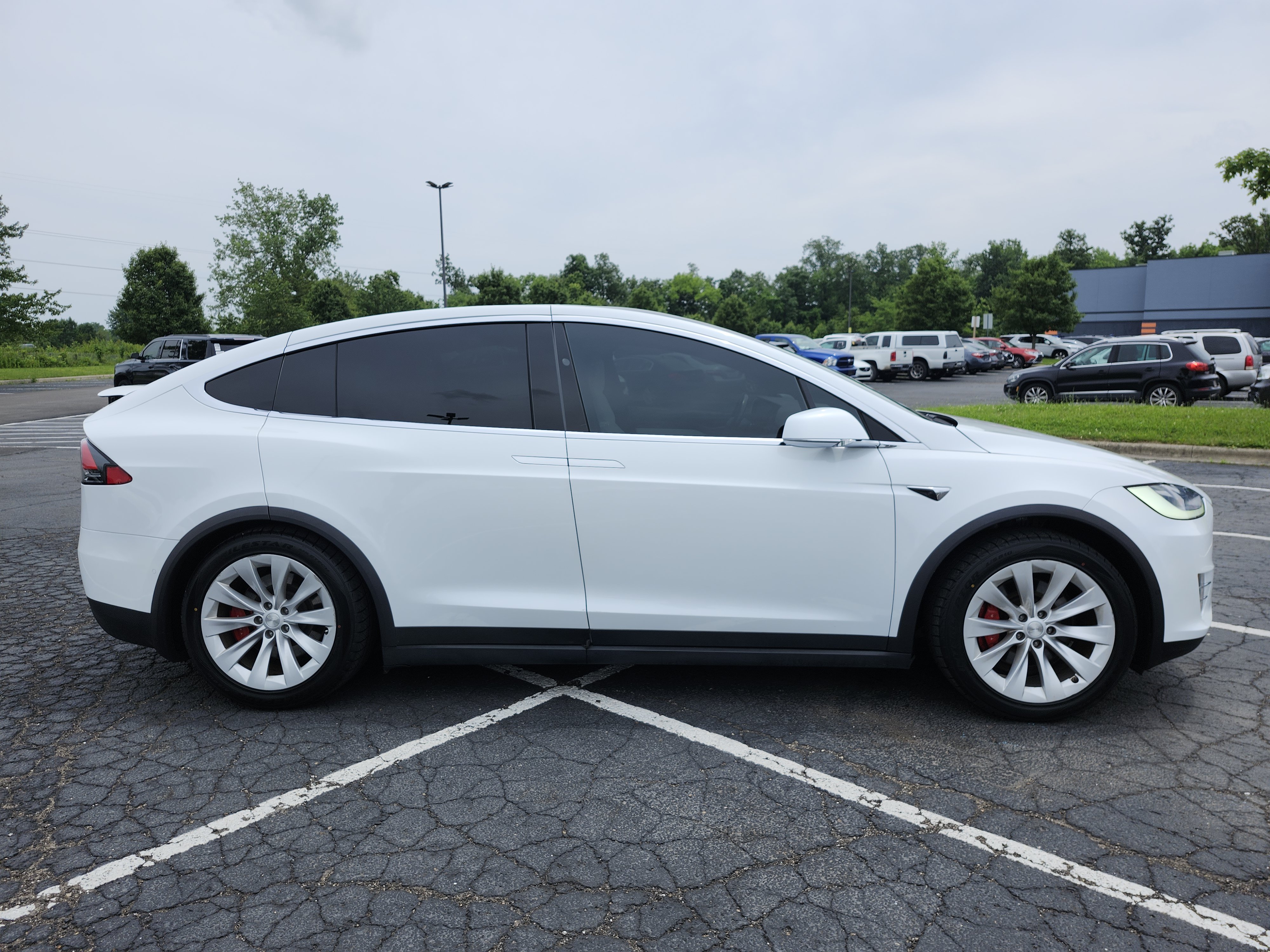 Used 2021 Tesla Model X Performance AWD/4WD image 18