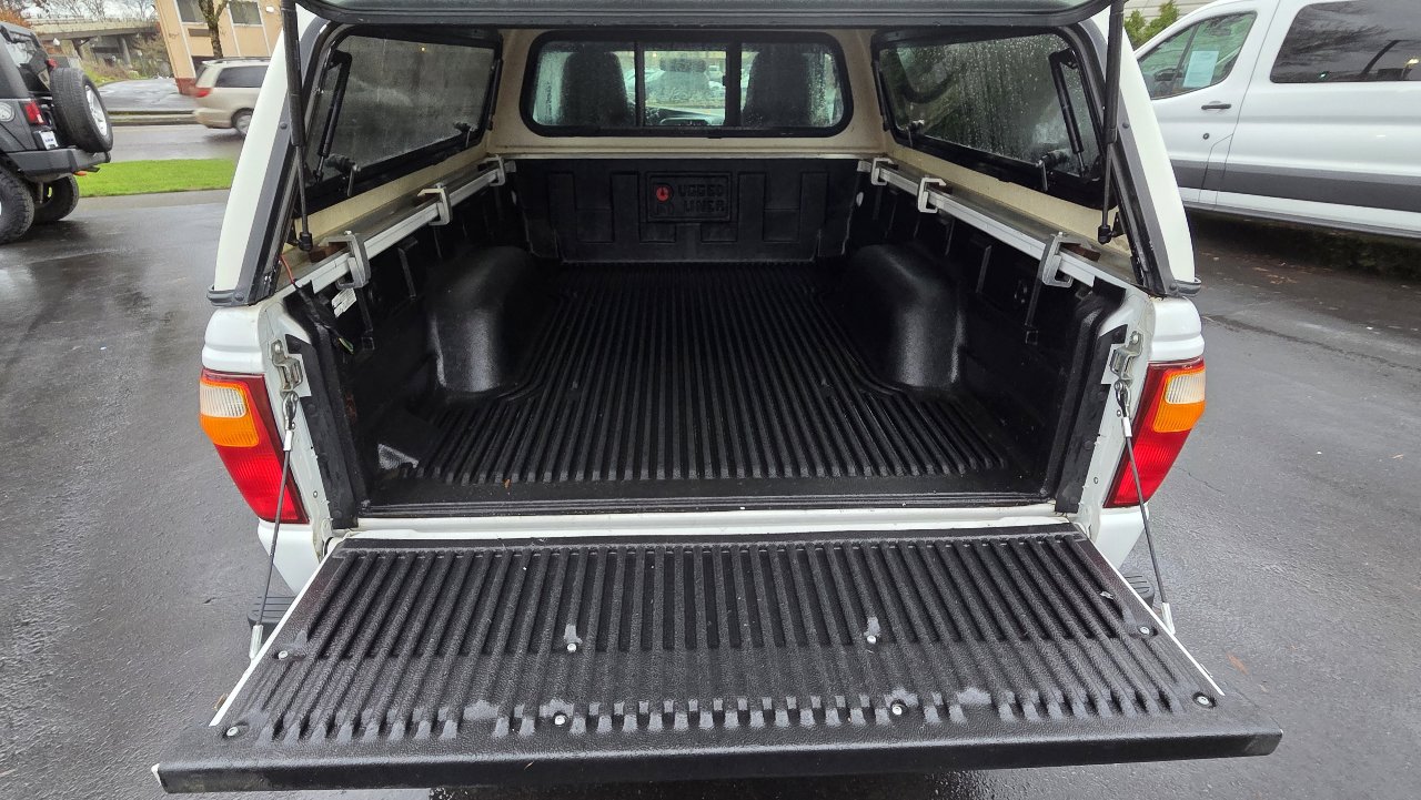 Used 2005 MAZDA B-Series Pickup 2WD Regular Cab B2300 image 16