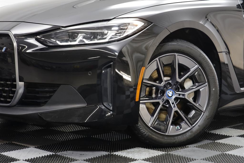 Certified 2023 BMW i4 eDrive35 w/ Premium Package image 3