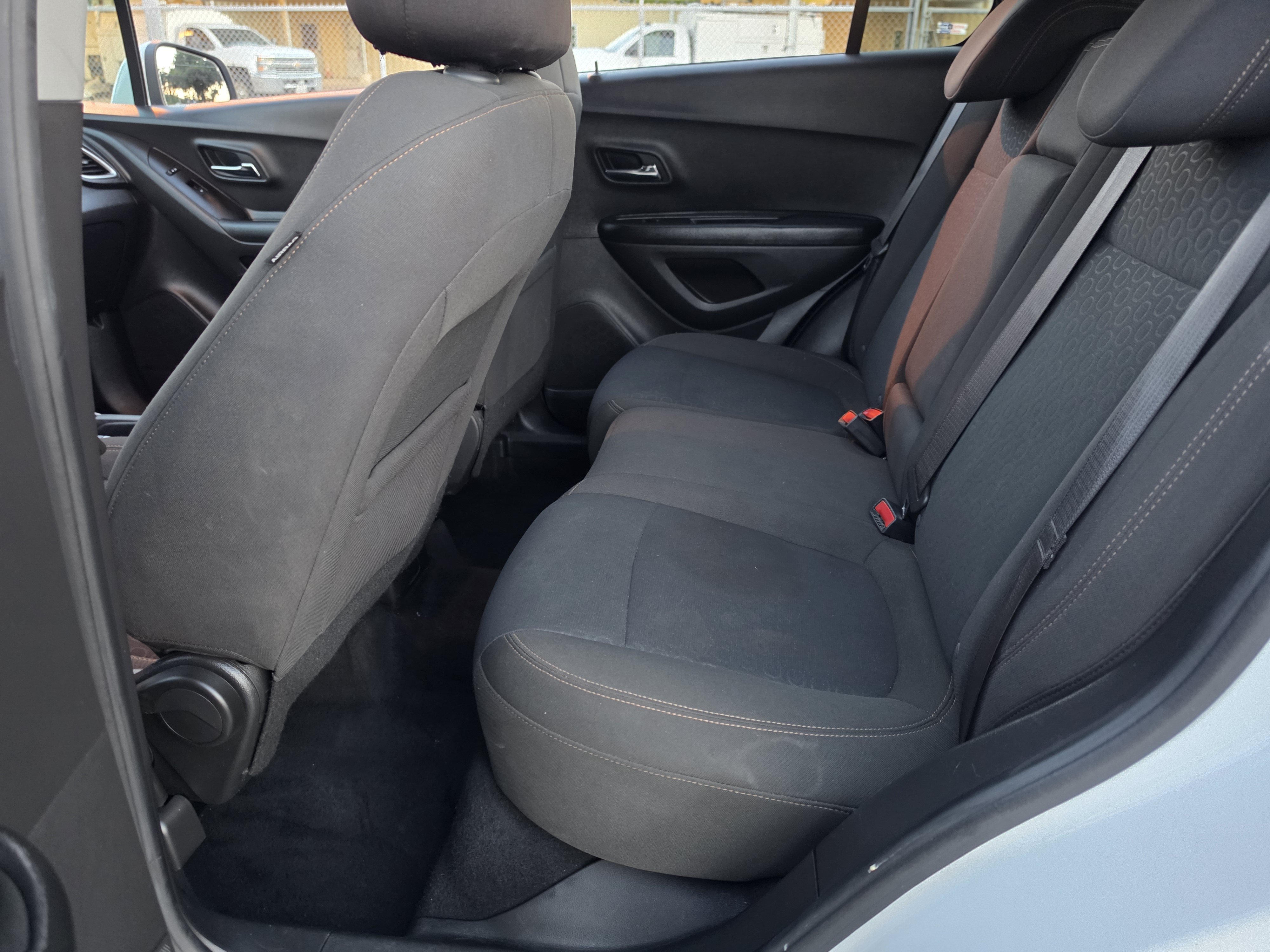 Used 2022 Chevrolet Trax LS w/ Tint and Cruise Package FWD image 20