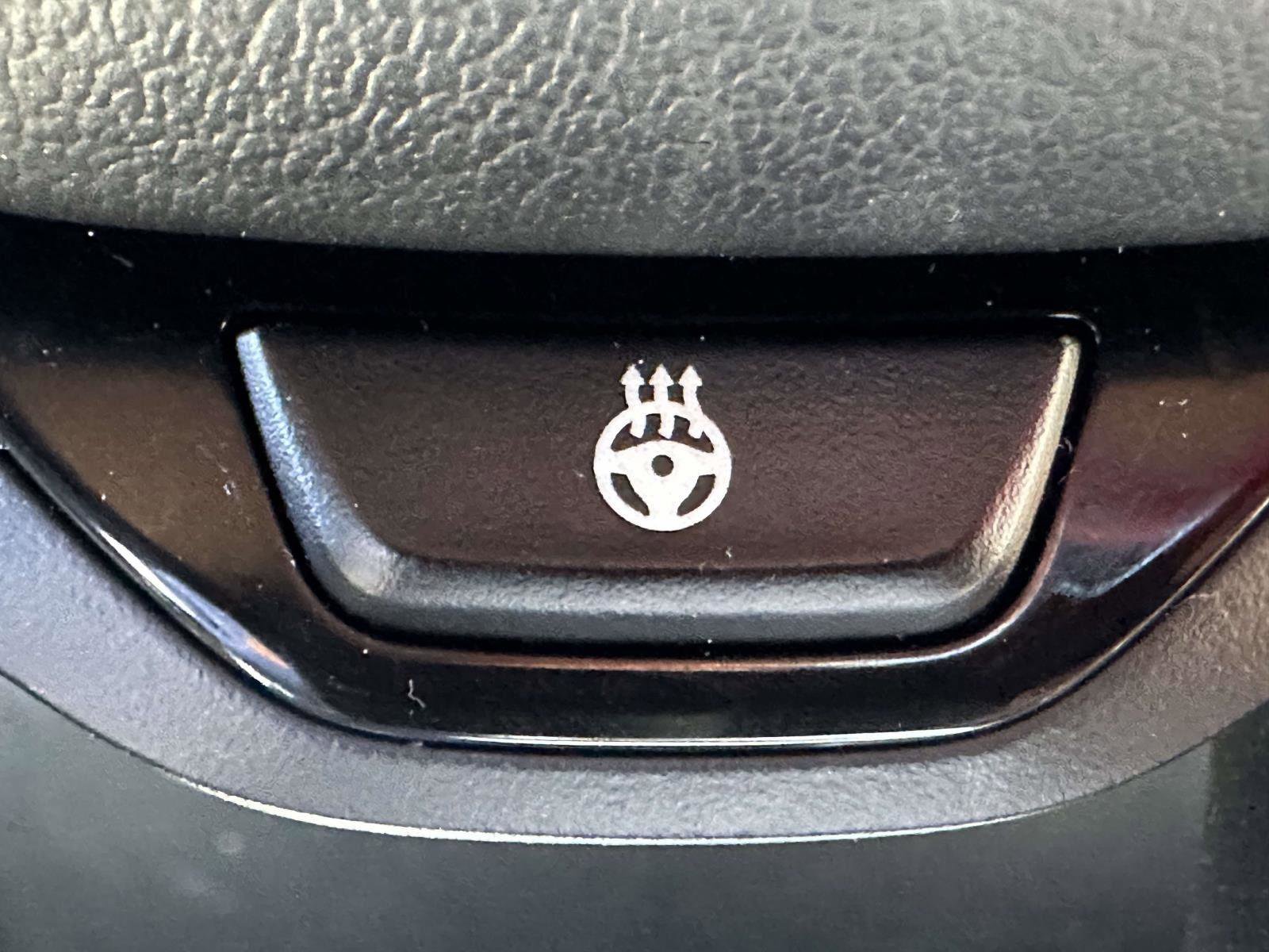 Used 2022 BMW X5 xDrive40i w/ Premium Package AWD/4WD image 33