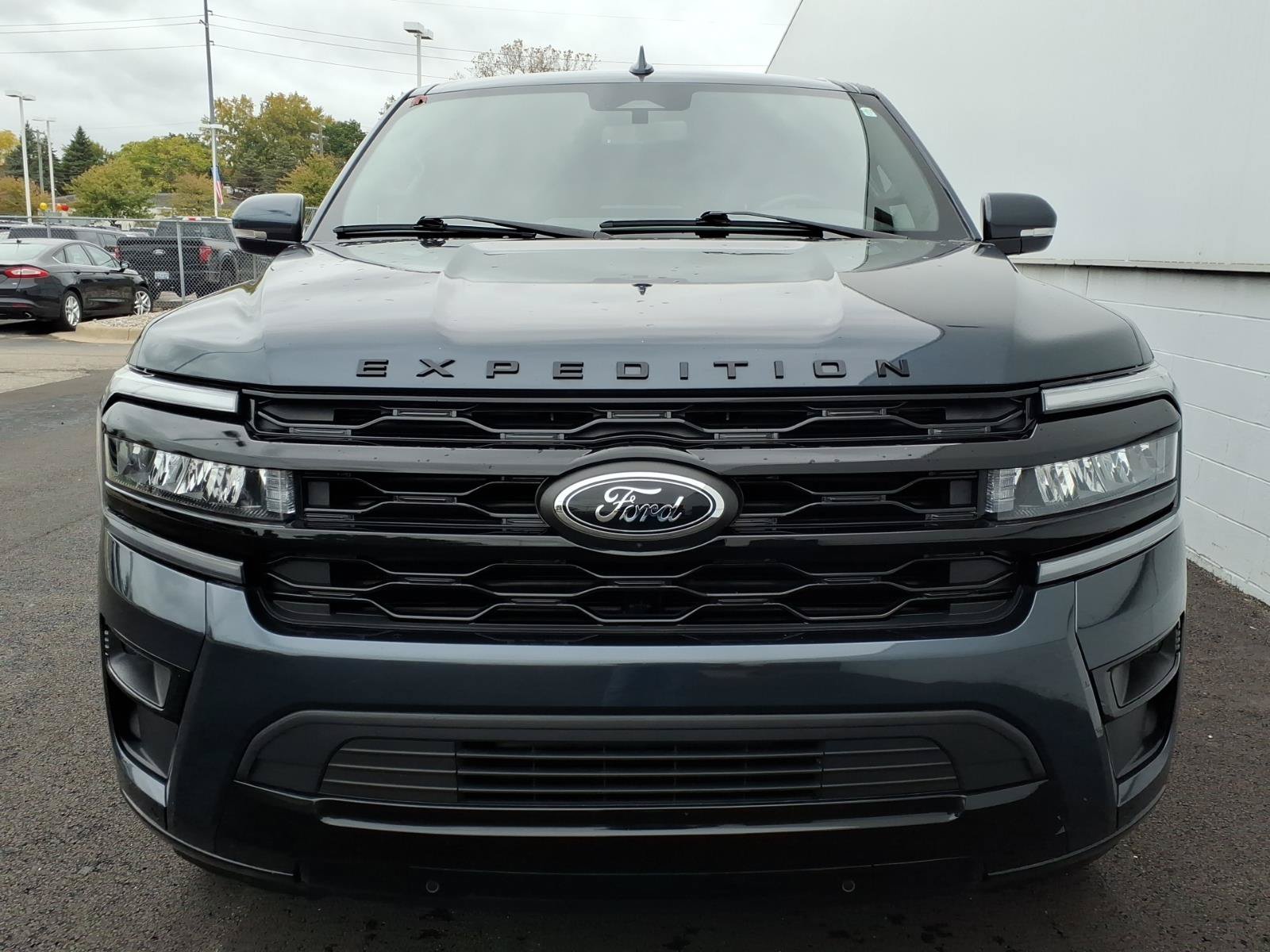 Certified 2024 Ford Expedition Max Limited AWD/4WD image 2