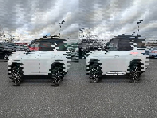 New 2025 Nissan Pathfinder Platinum w/ Cargo Package image 8