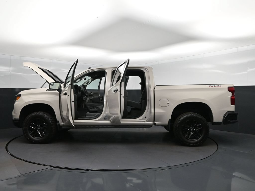 New 2026 Chevrolet Silverado 1500 Custom Trail Boss w/ LPO, Dark Essentials Package AWD/4WD image 47