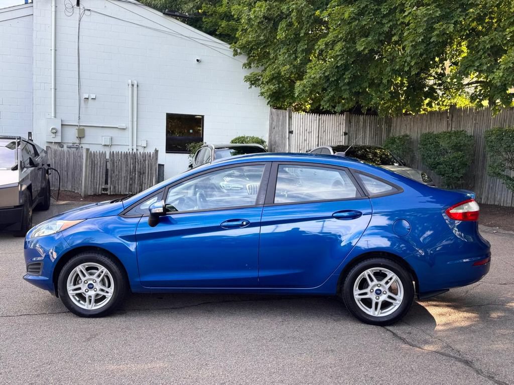 Used 2019 Ford Fiesta SE w/ Cold Weather Package FWD image 3