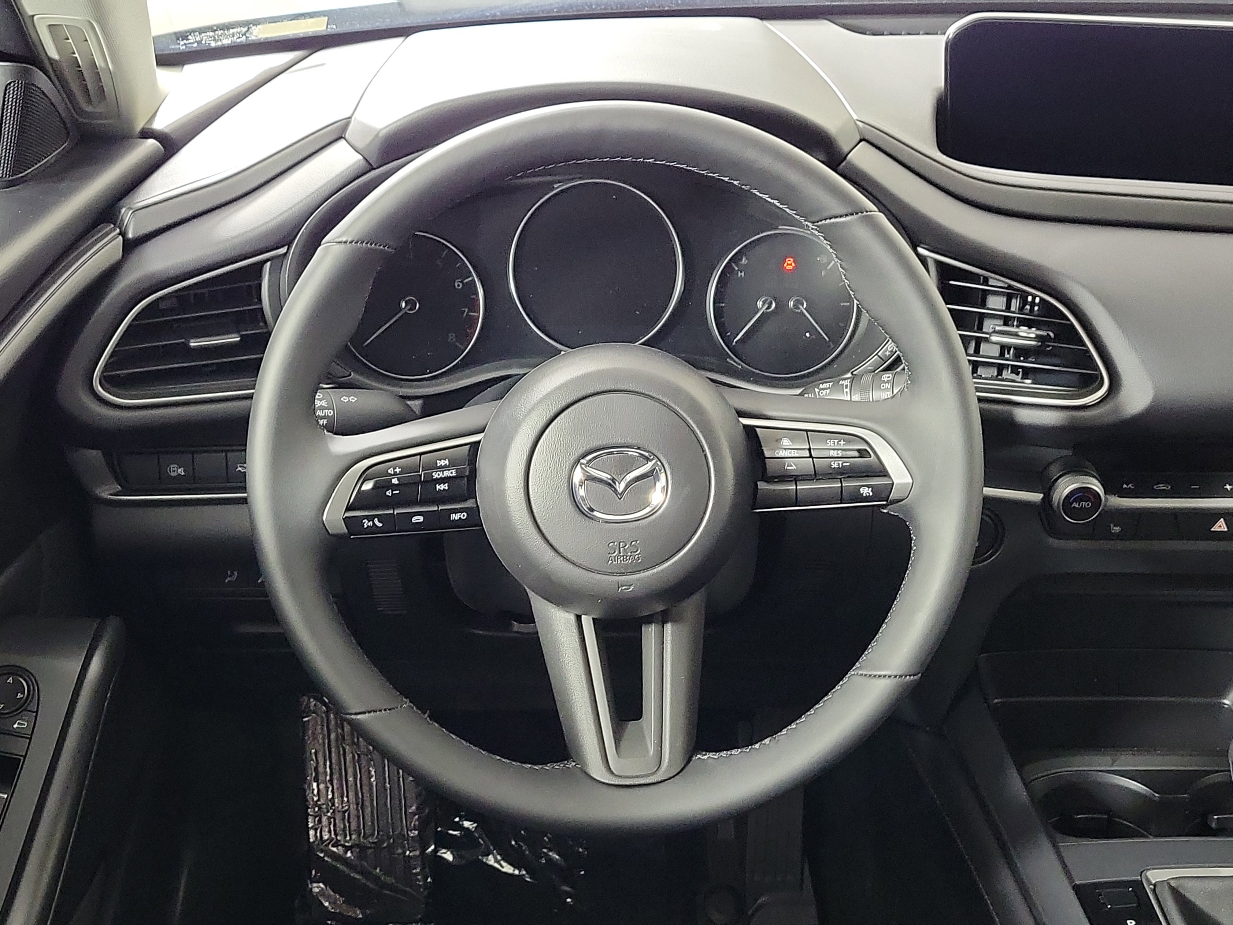 New 2026 MAZDA CX-30 AWD 2.5 S w/ Select Sport Pkg image 14