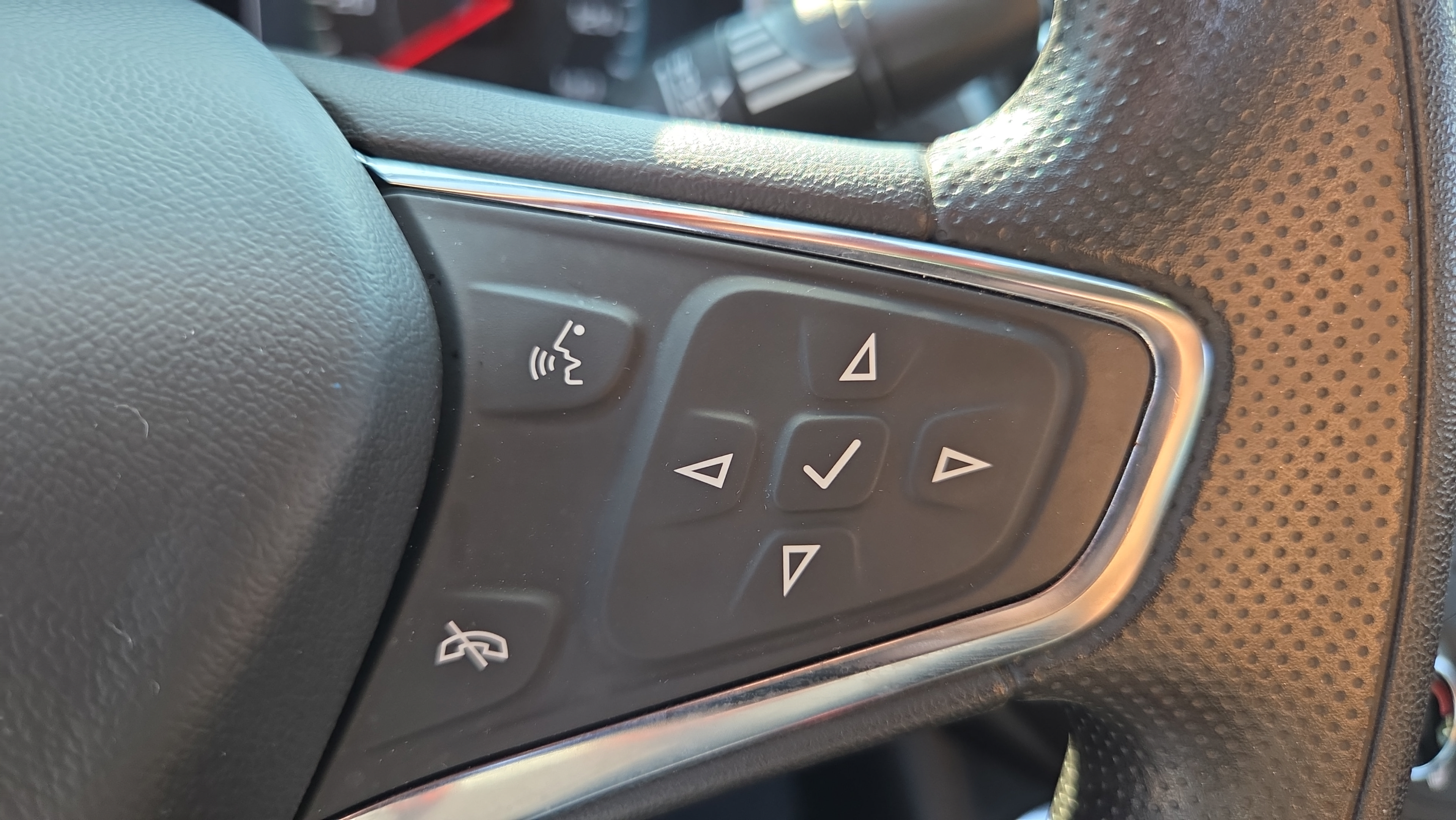 Certified 2023 Chevrolet Malibu LT FWD image 25