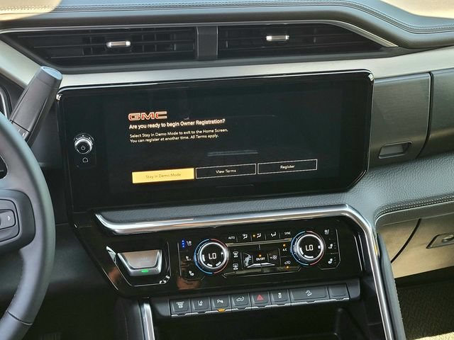 New 2026 GMC Sierra 2500 Denali w/ Denali Reserve Package AWD/4WD image 13