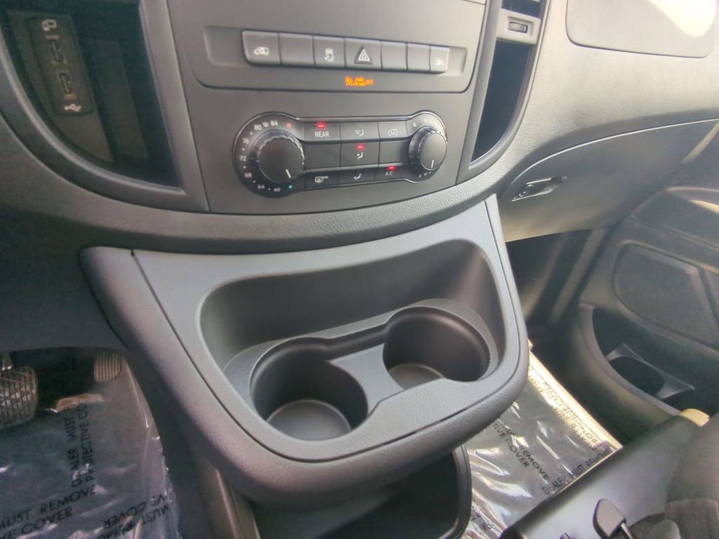 Certified 2023 Mercedes-Benz Metris Passenger image 8
